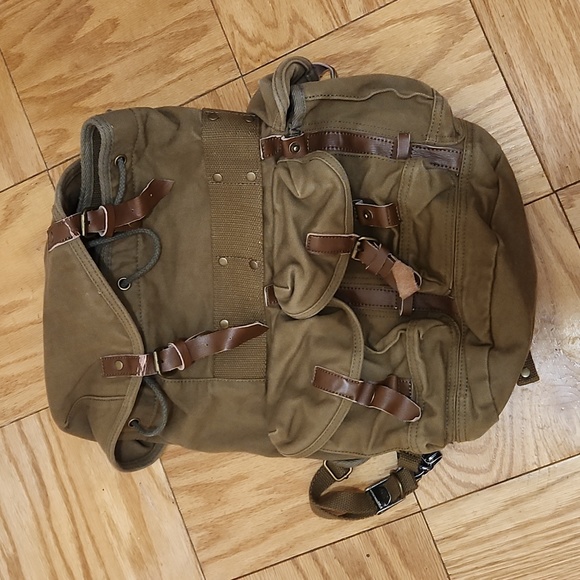VAGABOND TRAVELER backpack - Picture 1 of 7